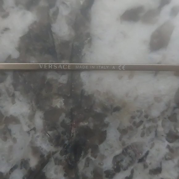 Versace gold frames new without tag - Picture 5 of 6